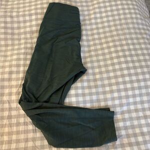 Outdoor Voices TechSweat Core 3/4 Leggings Size Small